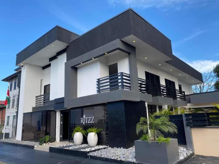 Hotel Ritzz Paramaribo Zewnętrze zdjęcie